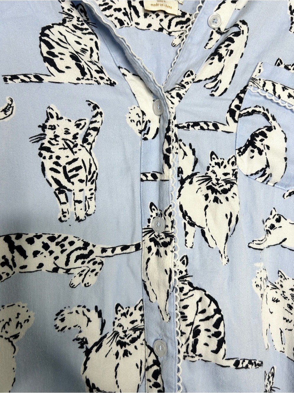 kate spade Whimsical Light Blue Cat Print Pajama Sleep Top Size Small - Picture 3 of 7